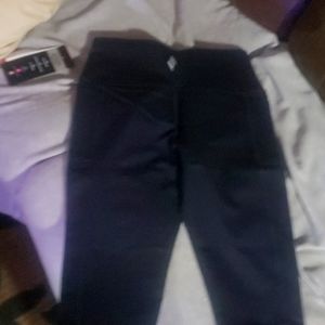 Skechers great leggings with pockets perfect for your phone